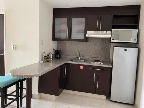 大床套房 - 海景