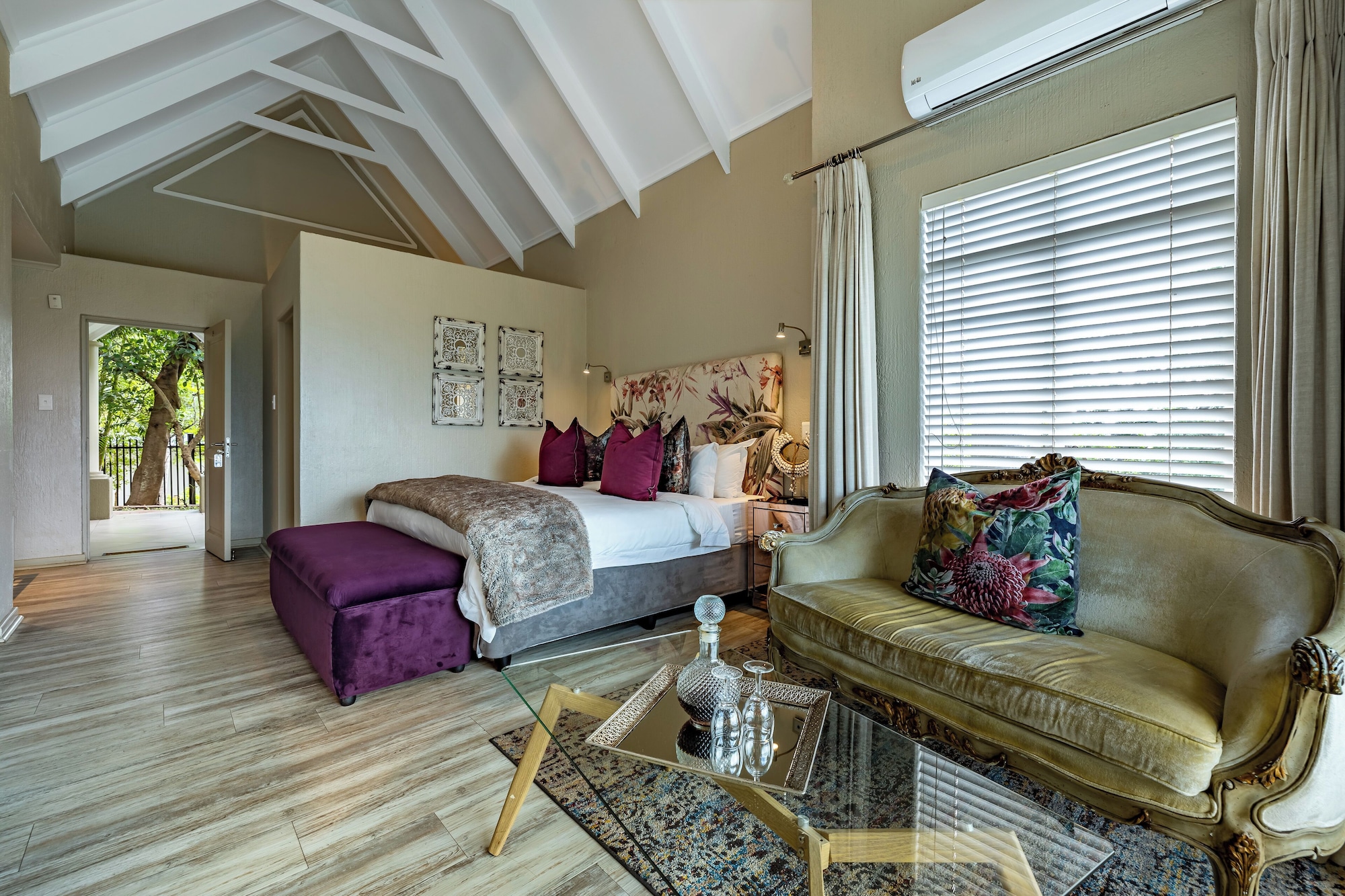 行政1卧室双人房 - 带阳台