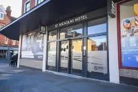 St Nicholas Hotel Hoteles en 