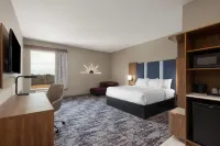 La Quinta Inn & Suites by Wyndham Athens I-65 Hotels in 