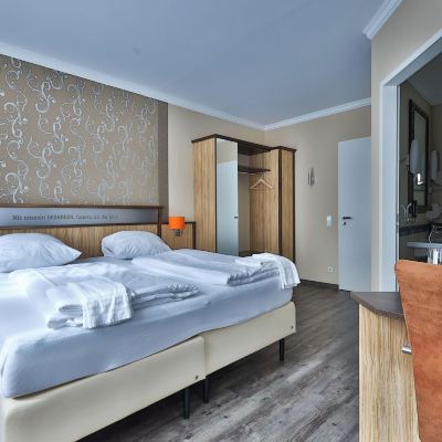 Double Room (Morgensonne) M13 Hotel Promo Code