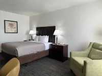 Quality Inn & Suites Everett Hotels in Everett