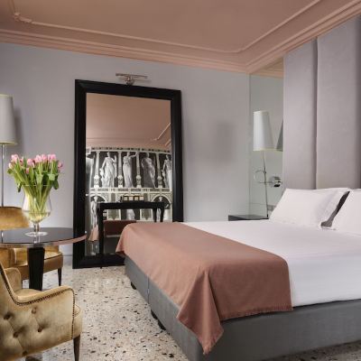 Classic Double Room Leon＇s Place Hotel in Rome Promo Code