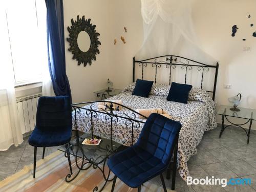 侧面海景豪华双人房