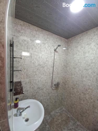 带阳台的双床房