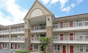 Extended Stay America Select Suites - Roanoke - Airport