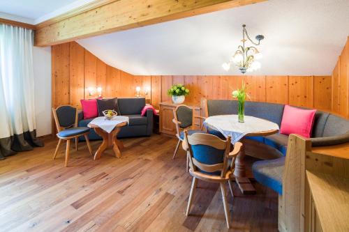 套房（带阳台）