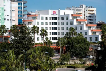 Akra V Hotel