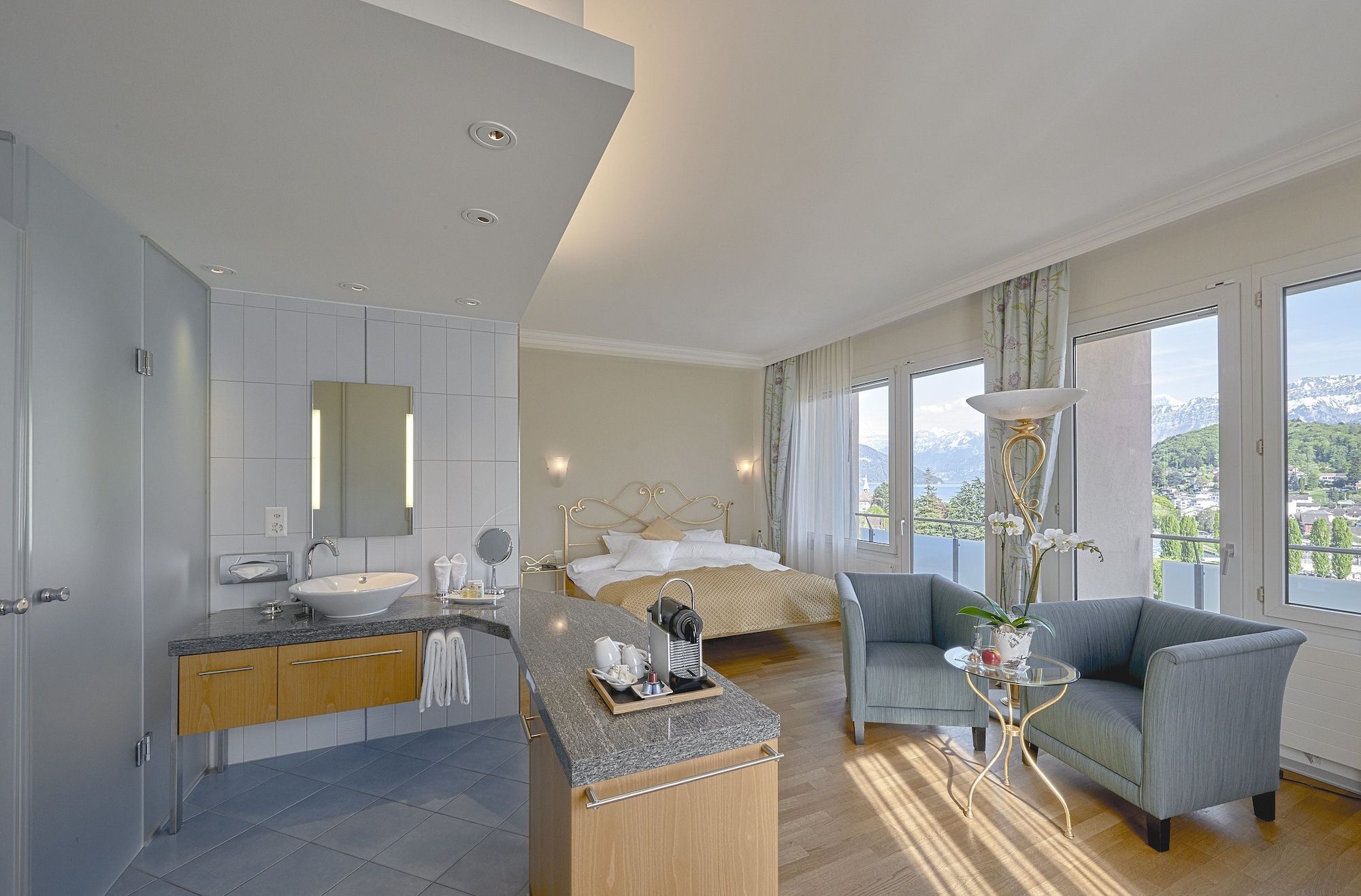 城景高级双人房