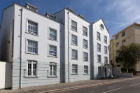 Saco Jersey - Merlin House Hotels in 