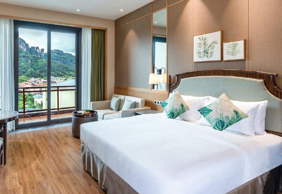 馨悦楼大王峯山景大床房（新楼）