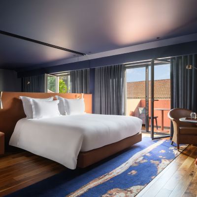 Junior Suite The Lodge Hotel Promo Code