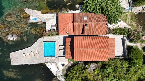 别墅（带独立泳池）