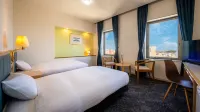 Ota  Now Resort Hotel