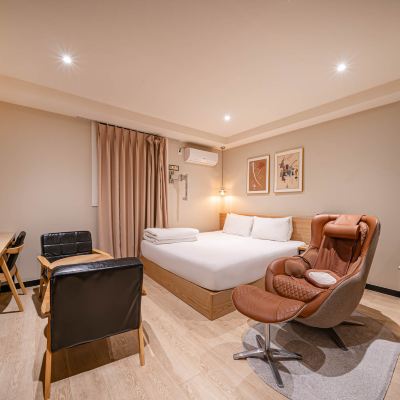 Business Traveler-Deluxe / Ceragem (Ceragem Massage Chair, Bathtub, Double Bed) Busan Sasang le Idea Hotel 쿠폰