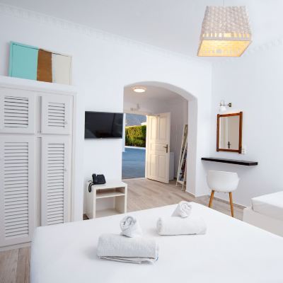 Triple Room Villa Markezinis Promo Code