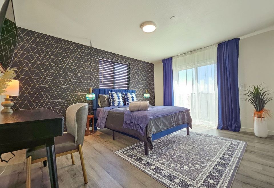 豪华大床间 - 带阳台