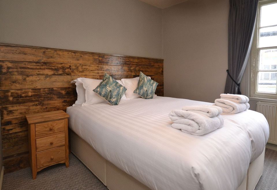 舒适公寓， 2 间卧室， 厨房