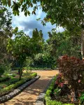 Welcome Garden's Hotel Hotele w: 
