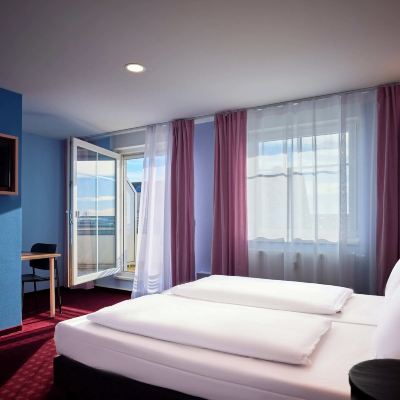 Basic Double Room, 2 Twin Beds McDreams Hotel Leipzig Promo Code