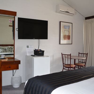 Executive King Room The Apple Inn Promo Code