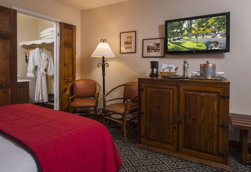 传统客房， 1 张特大床