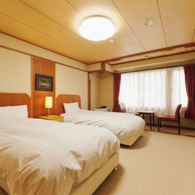 ツインルーム(バスルーム) ＜志賀高原＞石の湯温泉　石の湯ロッジ クーポン