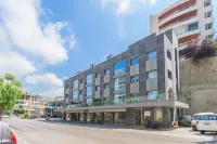 Grey - Elegant Apartments in Awkar Các khách sạn ở 
