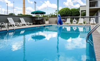 Holiday Inn Express Pascagoula-Moss Point, an IHG Hotel - Housity