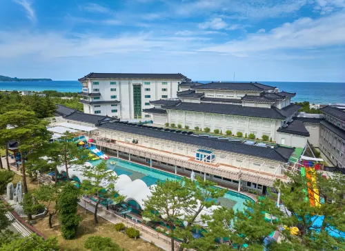 Donghae Boyang Hot Spring Convention Hotel