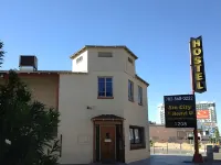 SIN City Hostel Hotels in 