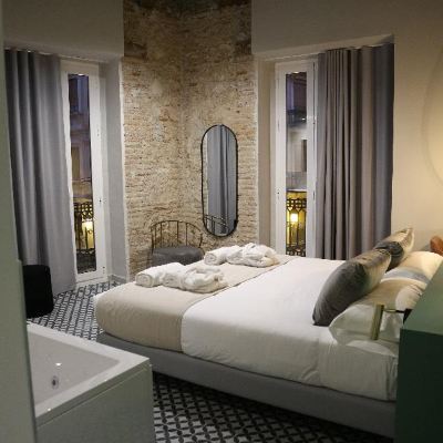 Deluxe Double or Twin Room You & Co. Quart Boutique Promo Code