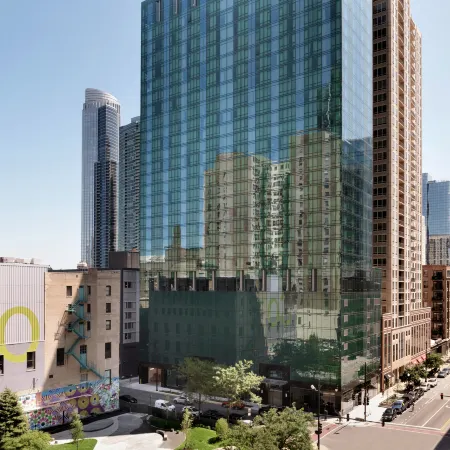Hilton Garden Inn Chicago Downtown South Loop