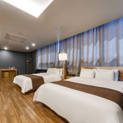 스위트룸 Wanju Dragon Self Check-in Hotel 쿠폰
