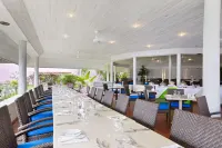 Southern Palms Beach Club