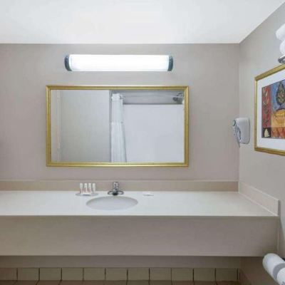2 Qn Junior Suite Hearing Access Hotel Ava Promo Code