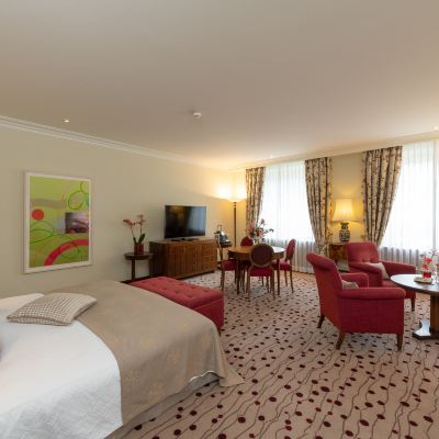 Deluxe Junior Suite