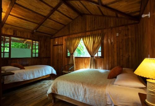 Mindo Lago Hotel Destino Basic Triple Room