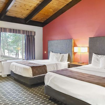 2 Queens High Ceiling Americas Best Value Inn Hinckley Promo Code