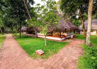 Marari Beach Resort Alleppey- a CGH Earth Experience Отели в г. 