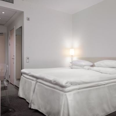 Superior Twin Room Hotel Riverton Promo Code