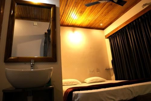 园景豪华双人或双床间