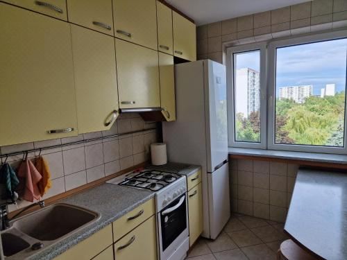 Apartament Zielona Retkinia - Blisko Zoo, Atlas Arena, Mandoria, S14, LotniskoOne-Bedroom Apartment