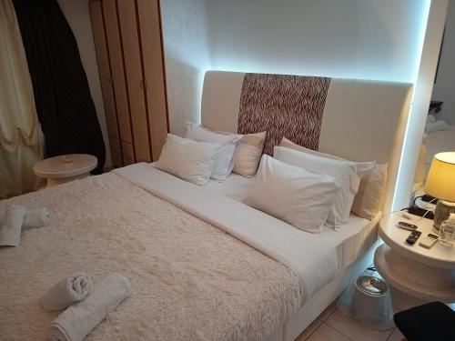 豪华特大床套房