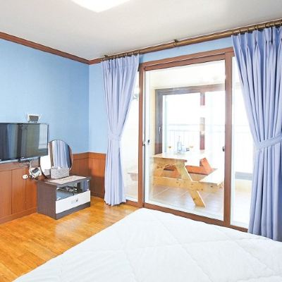 303 (Ocean View/Bed Room) 포항 구룡포아라 펜션 쿠폰