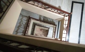 Sydna All Hussain Hotel - Housity