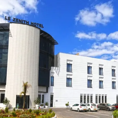 Le Zenith Hotel Oran โรงแรมใน