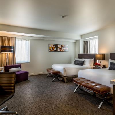 Double Queen Room Godfrey Hotel Chicago Promo Code