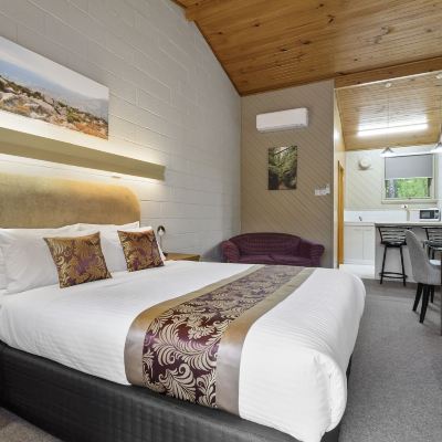 Superior Double Room with Mountain View-Non-Smoking Gold Rush Inn Promo Code
