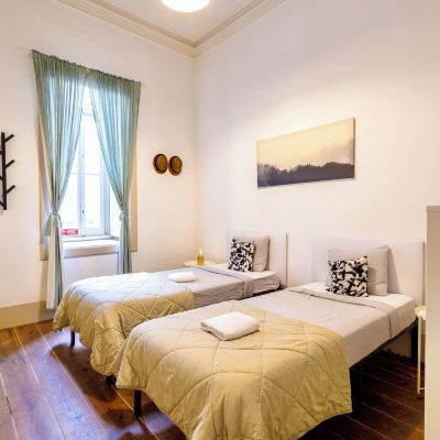 Standard Twin Room, 2 Twin Beds, Shared Bathroom, Courtyard View Ambiente Hostel Promo Code